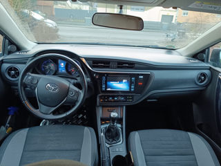 Toyota Auris foto 6