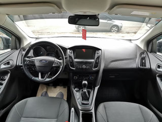 Ford Focus foto 8