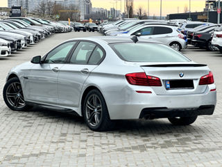 BMW 5 Series foto 5