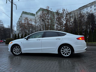 Ford Fusion foto 5