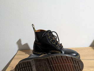 Dr Martens model marimea 38