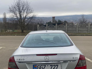 Mercedes E-Class foto 5