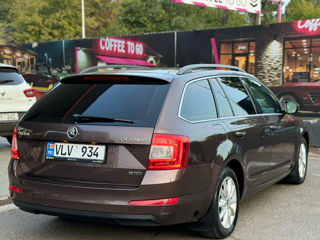 Skoda Octavia foto 6