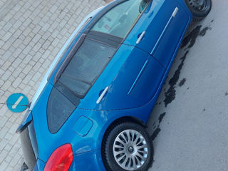 Renault Clio foto 10