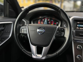 Volvo XC60 foto 12