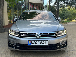 Volkswagen Passat foto 2