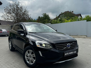 Volvo XC60 foto 2