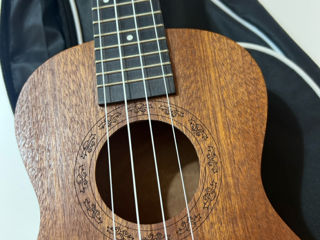 Ukulele Artemis foto 3