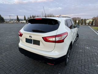 Nissan Qashqai foto 12