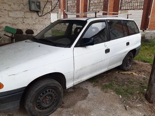 Opel Astra foto 3