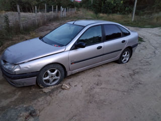 Renault Laguna foto 4