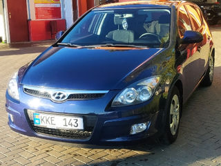 Hyundai i30 foto 1