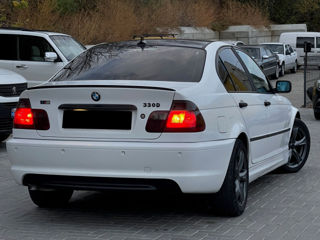 BMW 3 Series foto 3