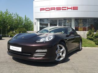 Porsche Panamera foto 2