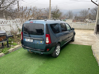 Dacia Logan foto 3