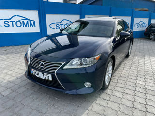 Lexus ES Series