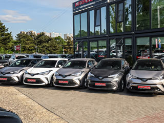 Toyota C-HR фото 7
