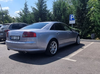 Audi A8 foto 6