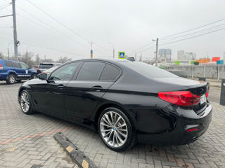 BMW 5 Series foto 4