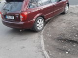 Mazda 323 foto 6