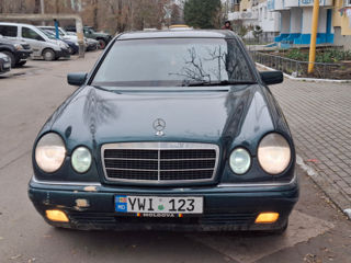 Mercedes E-Class