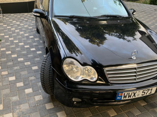 Mercedes C-Class