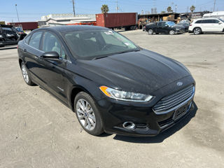 Ford Fusion foto 2