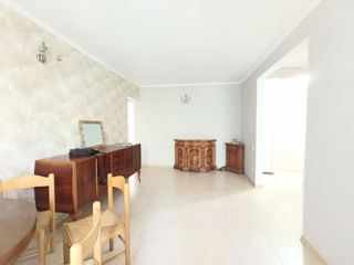 Apartament cu 3 camere, 60 m², Centru, Drochia foto 6