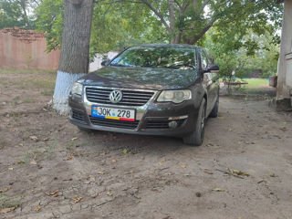 Volkswagen Passat foto 3