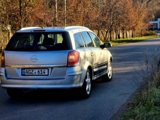 Opel Astra foto 4