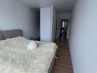 Apartament cu 2 camere, 79 m², Buiucani, Chișinău foto 2