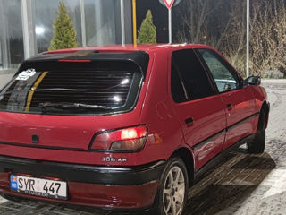 Peugeot 306 foto 3