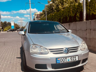 Volkswagen Golf foto 2