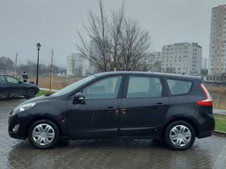 Renault Grand Scenic foto 5