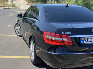 Mercedes E-Class foto 3