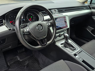 Volkswagen Passat foto 6