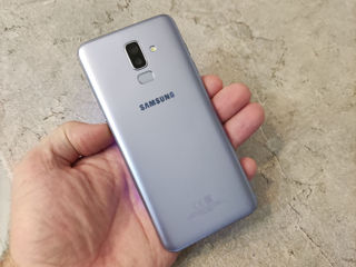 Vind Samsung Galaxy J8 ideal cu incarcator bateria tine foarte bine foto 1