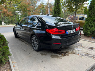 BMW 5 Series foto 5