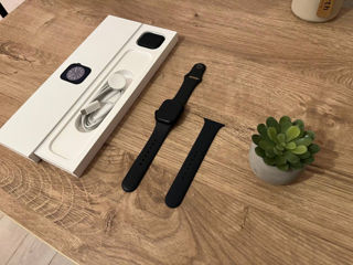 Продам apple watch 8 41 mm. (коробка, зарядное устройство +гарантия) 10/10 оригинал. foto 2