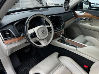 Volvo XC90 foto 6