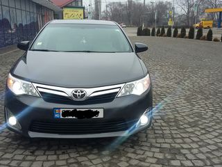 Toyota Camry foto 1