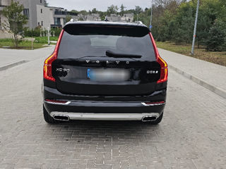 Volvo XC90 foto 2