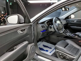 Renault Samsung SM6 foto 6