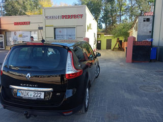 Renault Grand Scenic foto 8