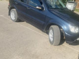 Vînd doar piese de pe ML163 MOTOR 2.7 CDI ANUL 2004 foto 7