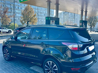 Ford Kuga foto 3