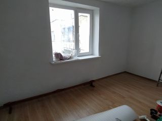 Apartament cu 3 camere foto 5