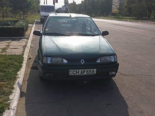 Renault 19 foto 3