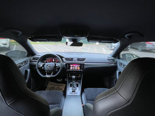 Skoda Superb foto 3