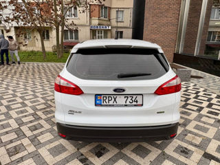 Ford Focus foto 6